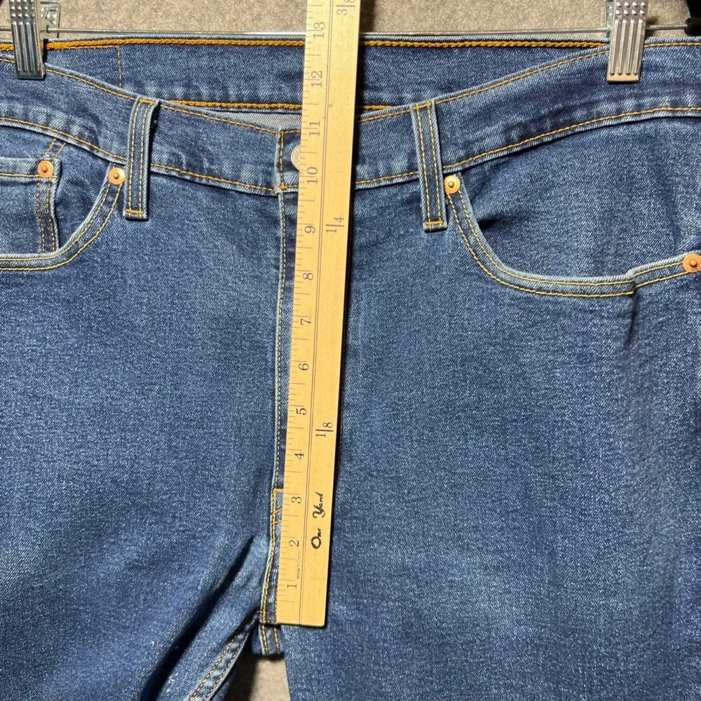Levis 514 Straight Fit Mens Jeans Blue Denim 36x32 Distressed Stretch